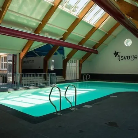 Chalet Mooi Op Prachtige Plek In Het Voorthuizen