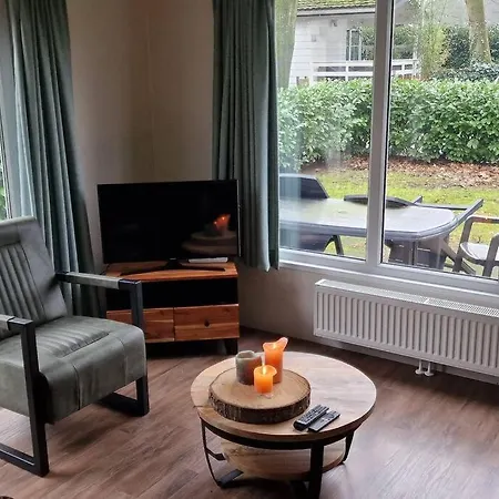 Chalet Mooi Op Prachtige Plek In Het *