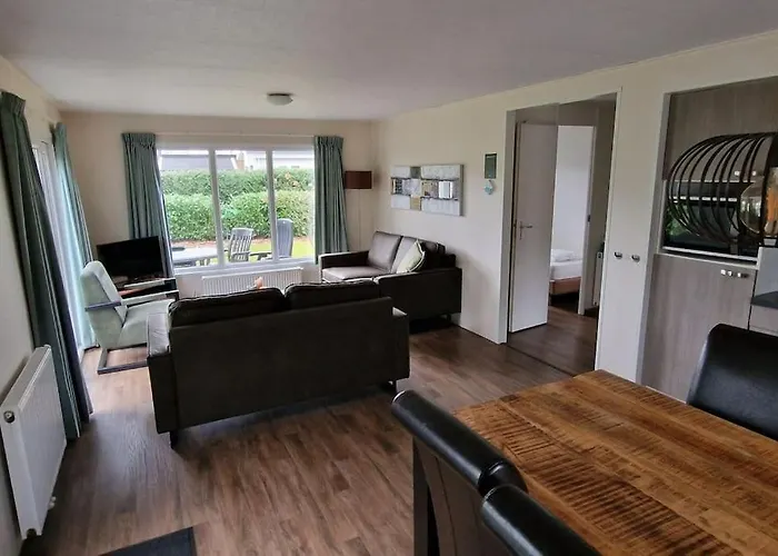 Chalet Mooi Op Prachtige Plek In Het