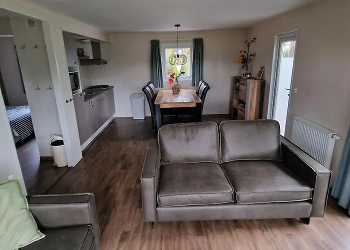 Mooi Op Prachtige Plek In Het Voorthuizen