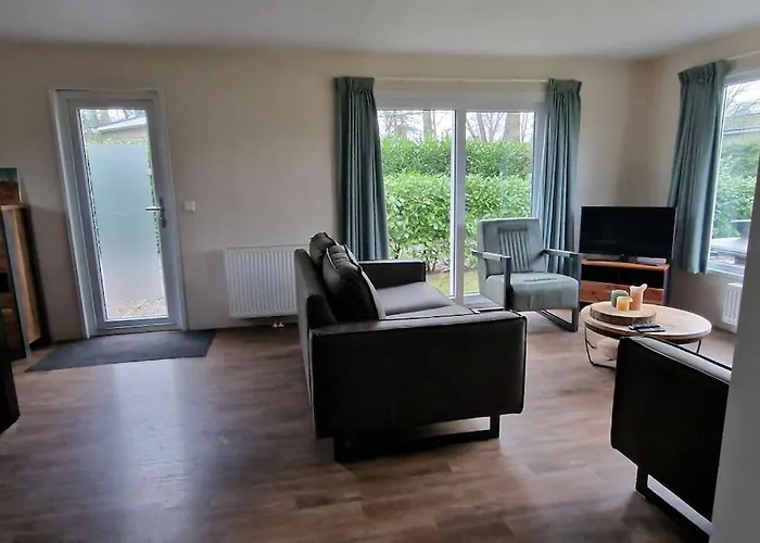 Chalet Mooi Op Prachtige Plek In Het Voorthuizen